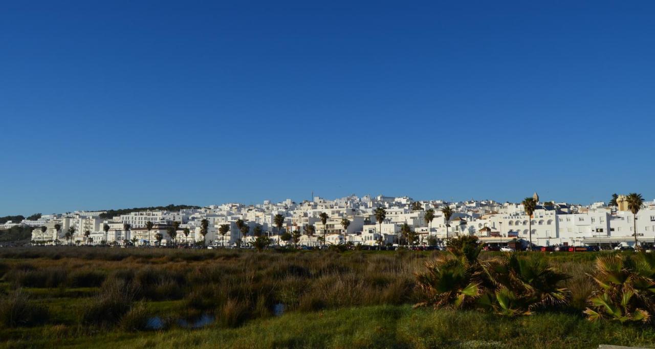Apartamentos El Arrecife Conil De La Frontera Ngoại thất bức ảnh